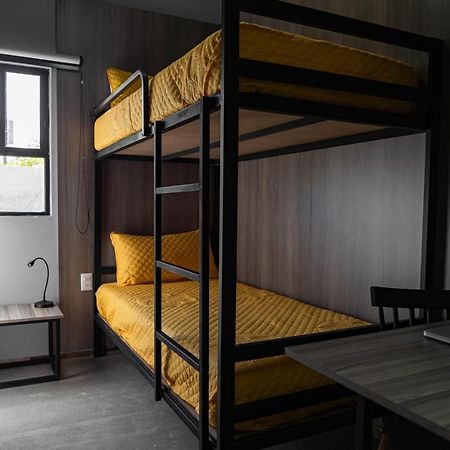 Check Inn Hostal Aeropuerto Gdl Las Pintas エクステリア 写真
