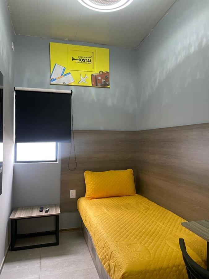 Check Inn Hostal Aeropuerto Gdl Las Pintas エクステリア 写真