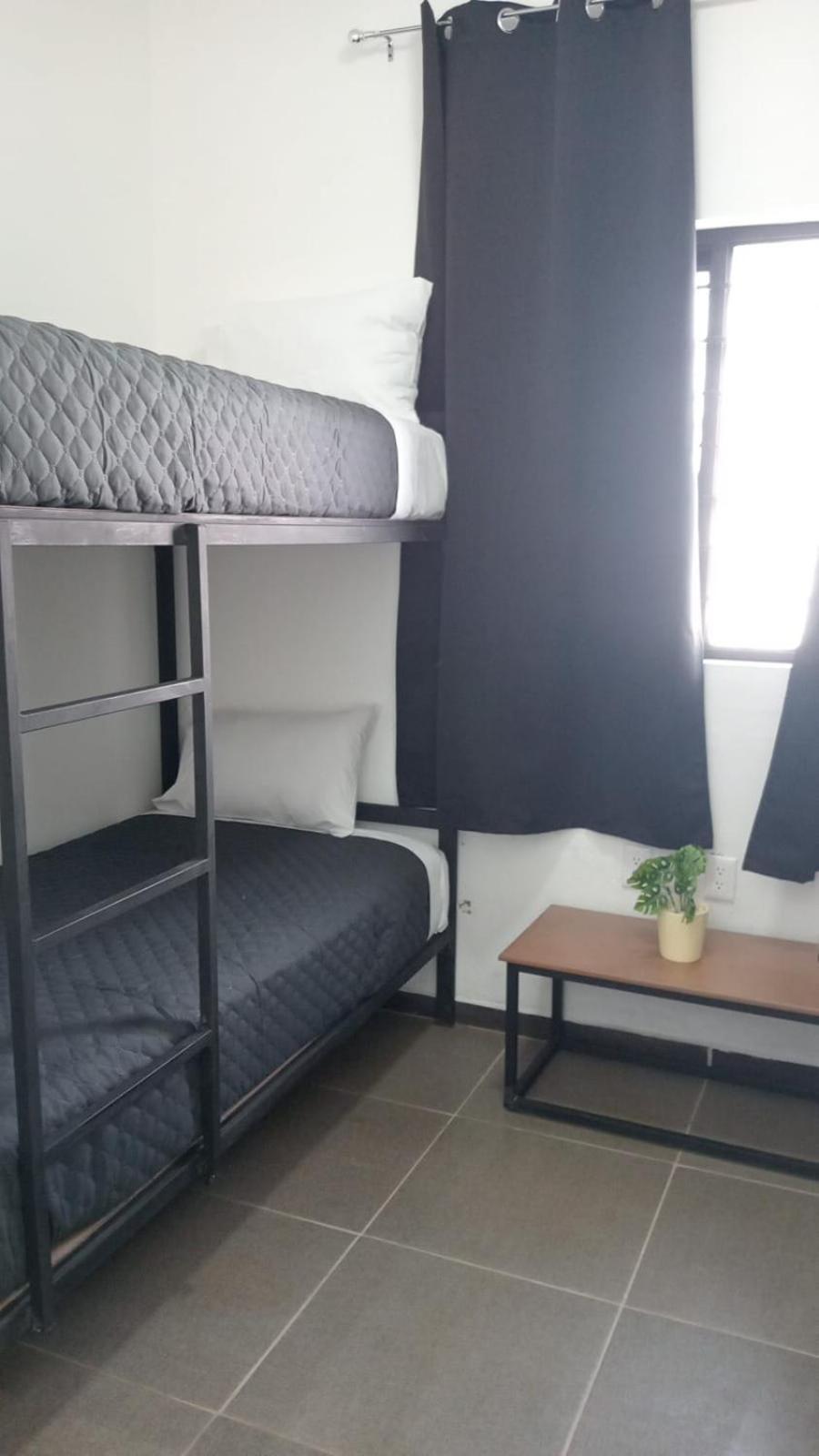 Check Inn Hostal Aeropuerto Gdl Las Pintas エクステリア 写真