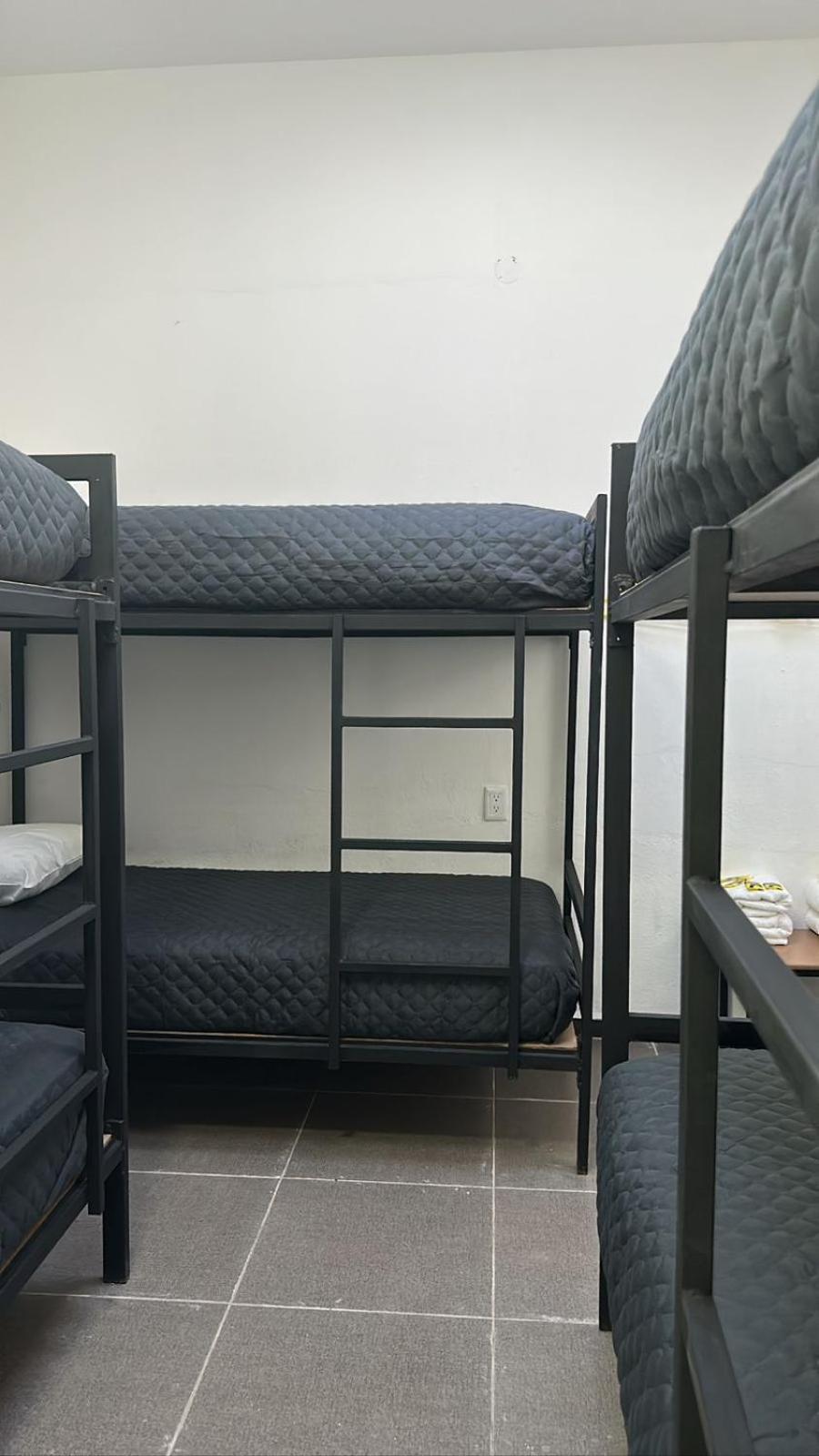 Check Inn Hostal Aeropuerto Gdl Las Pintas エクステリア 写真